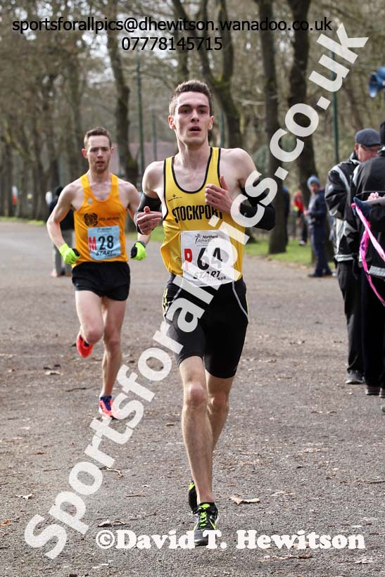 Jake Littlehales brings Stockport home for 2nd place in the senior mens 12 stage relay, 2014 Northern 12 and 6 Stage Relays, Heaton Park Manchester. Photo: David T. Hewitson/Sports for All Pics